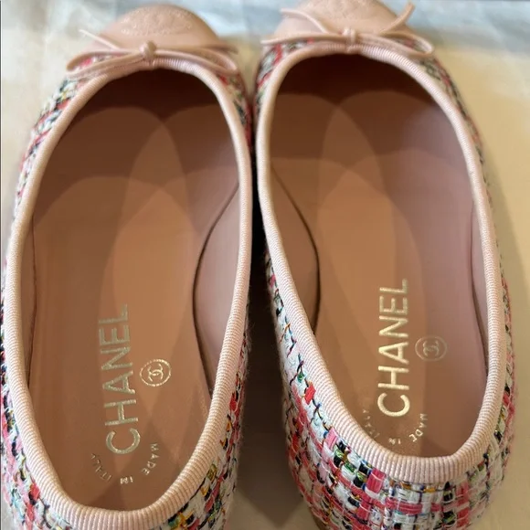CHANEL Multicolor Tweed Ballet Flats - Picture 13 of 14